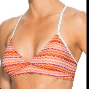 Athleta Ripple Bikini Top